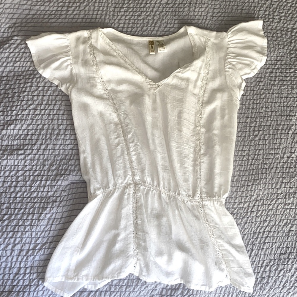 Fun white blouse